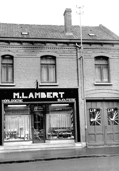 Photo de la 3eme façade de la bijouterie en 1968, créateur bijoux lillois.